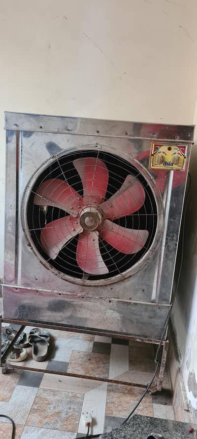 AIR COOLER STEEL BODY FOR SALE IN GUD CONDITION 1 SEASON 03281010987