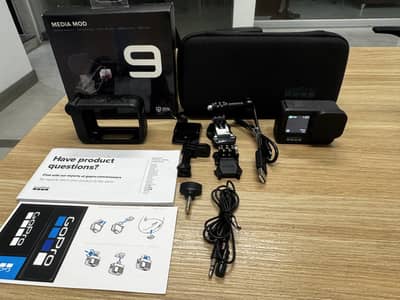 Gopro Hero9 with media mod.