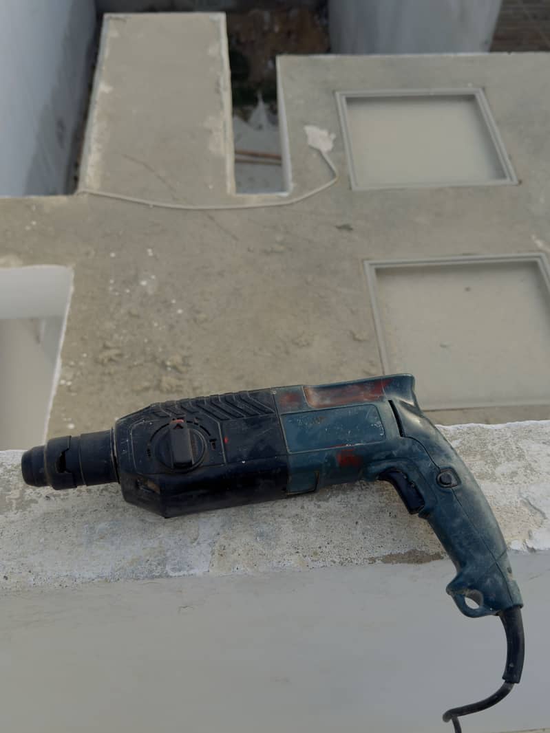 Heavy drill machine 2