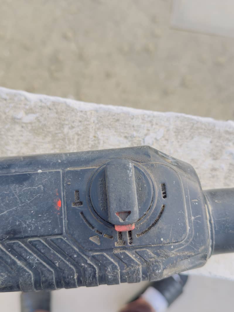 Heavy drill machine 3