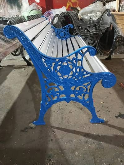 Wrought iron benches - Outdoor garden bench - Cast iron benches