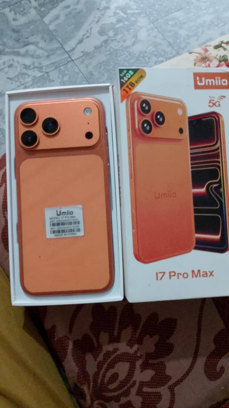 Apple iPhone 17 Pro Max 0