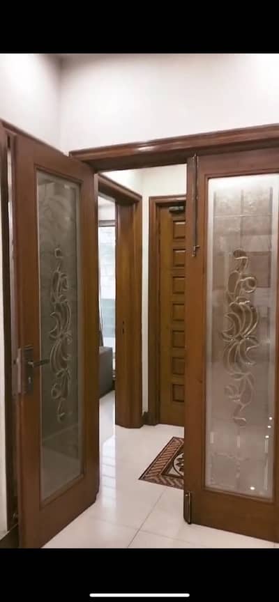 10 Marla Designer House For Sale