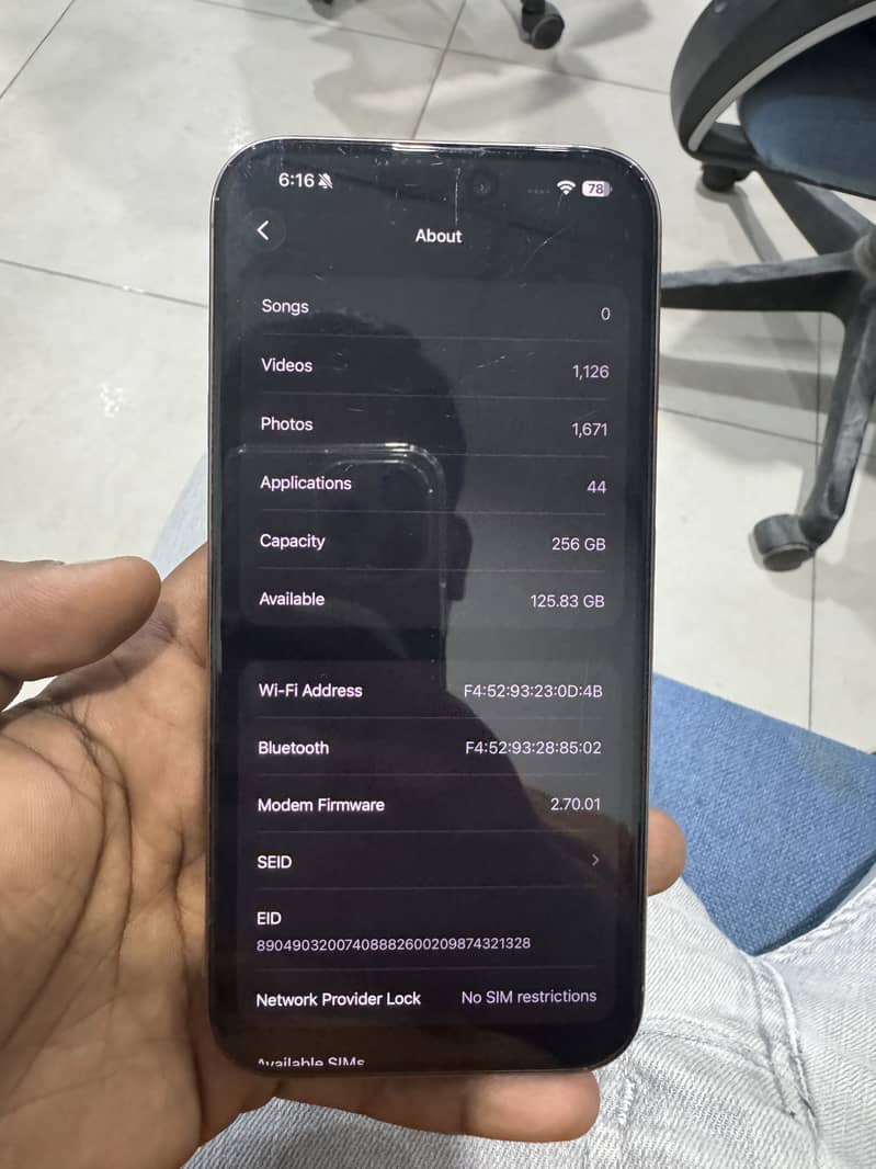 Apple iPhone 16 Pro Max 1