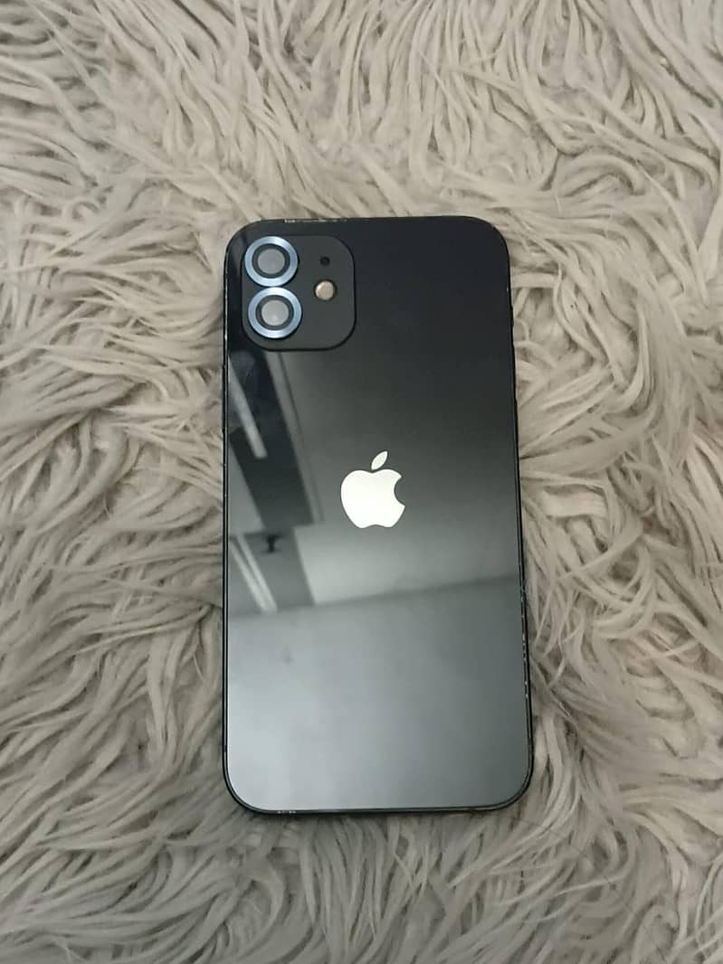 Apple iPhone 12 1