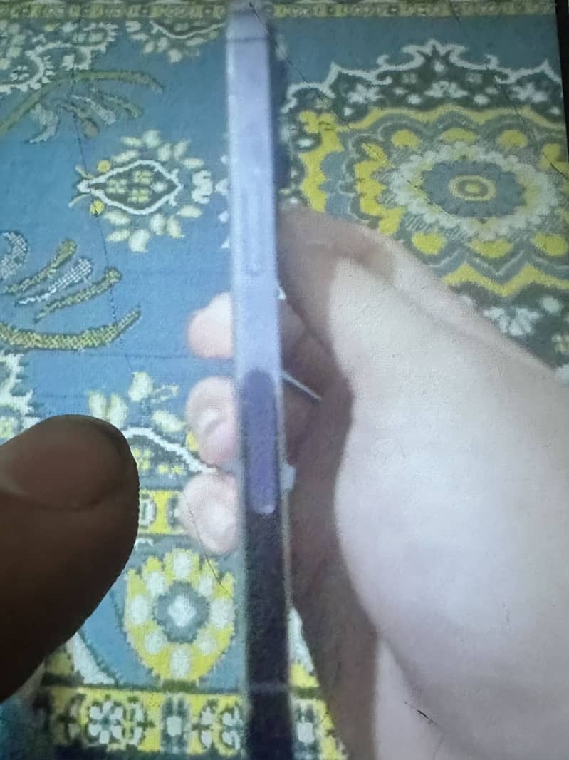 Apple iPhone 14 Pro 1