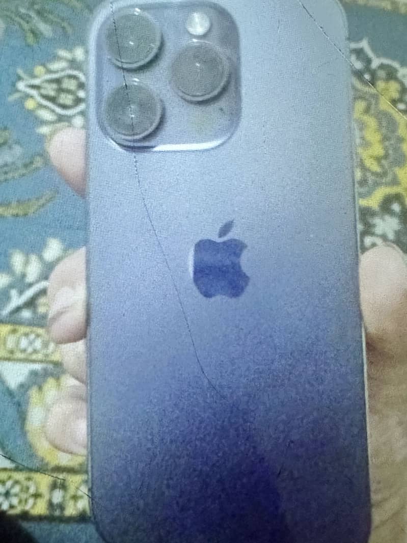 Apple iPhone 14 Pro 3