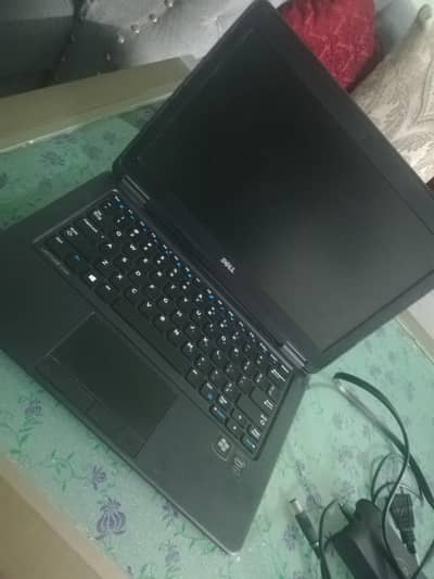 dell core I5 black