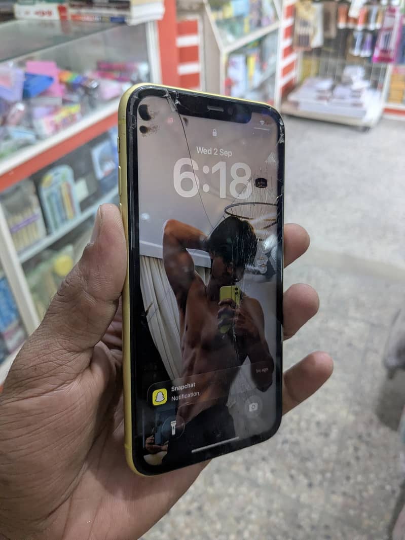 Apple iPhone 11 0