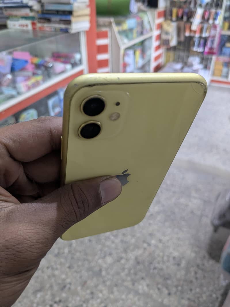 Apple iPhone 11 2