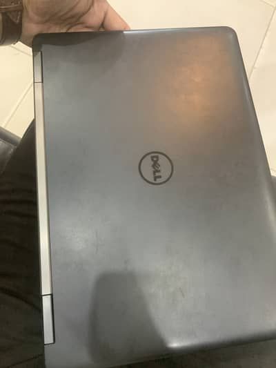 laptop latitude E5440