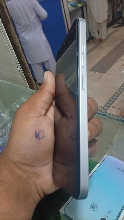 Tecno Spark Go 1