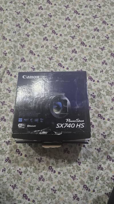 Canon PowerShot SX740 HS — BRAND NEW