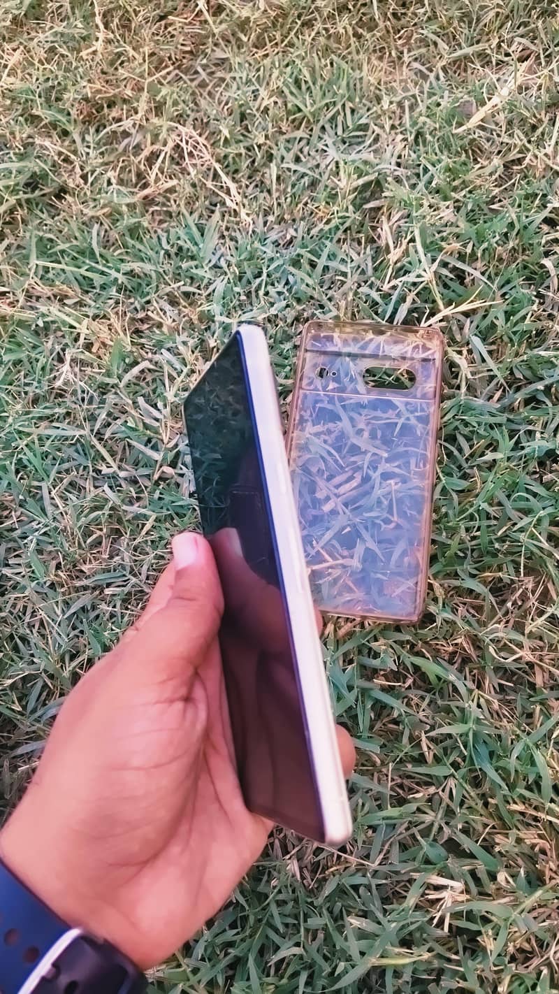 Google Pixel 7 3