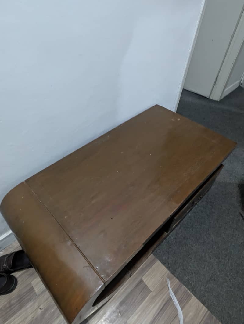 Coffee centre table with Mirror 2