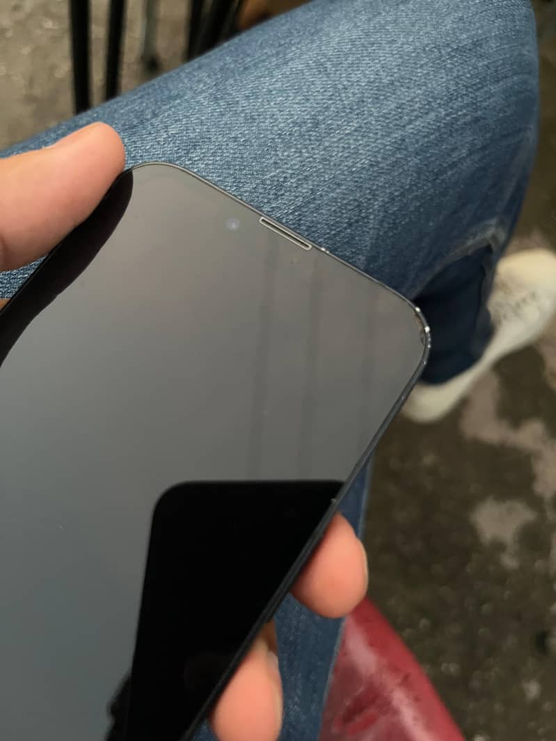 Apple iPhone 13 3