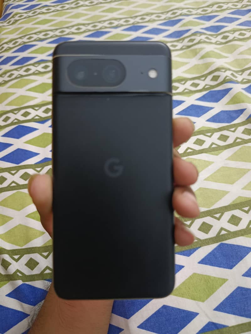 Google Pixel 8 1