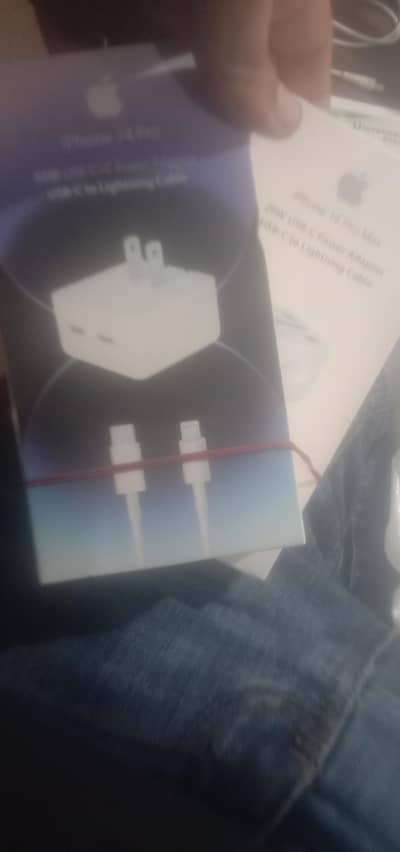 I phone 14 pro k charger 20w+50w for sell urgently