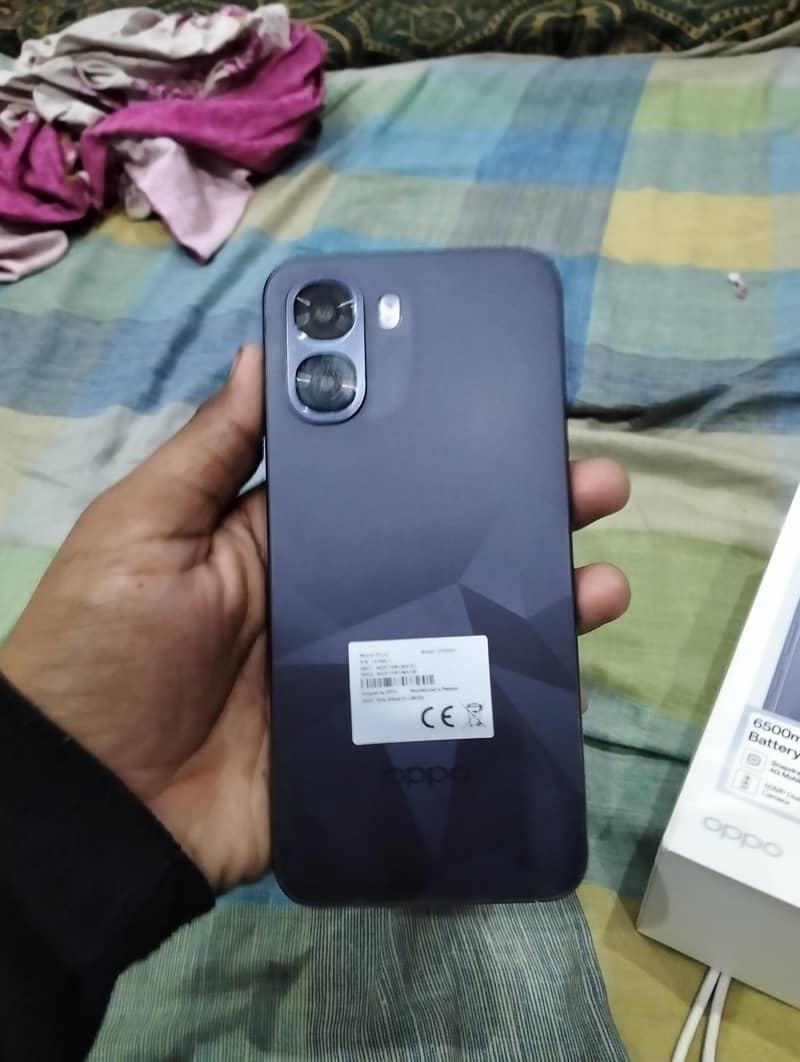 OPPO A6k 5