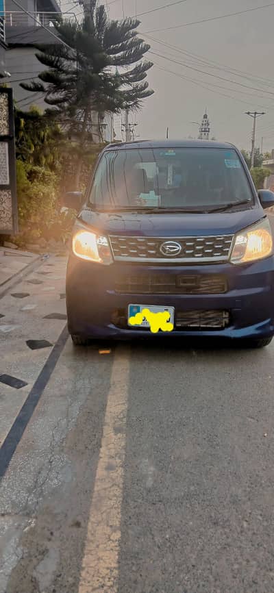 Daihatsu Move 2015