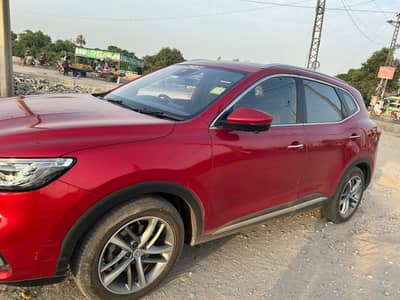MG HS 2021