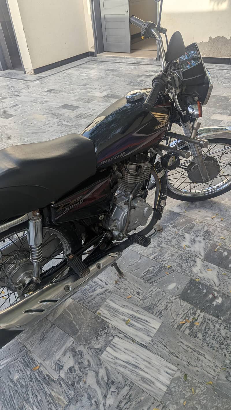 2017 model original condition 2