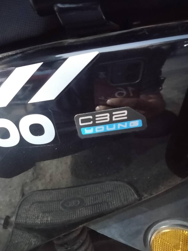 revoo cc32 4