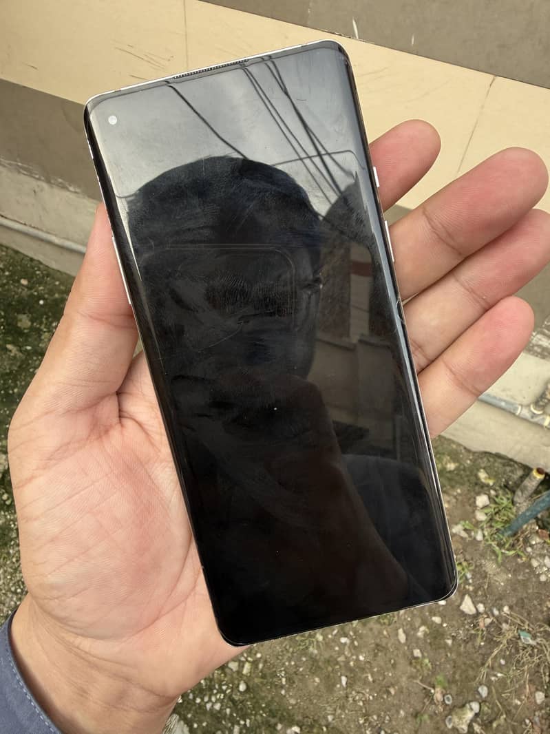 One Plus 8 5
