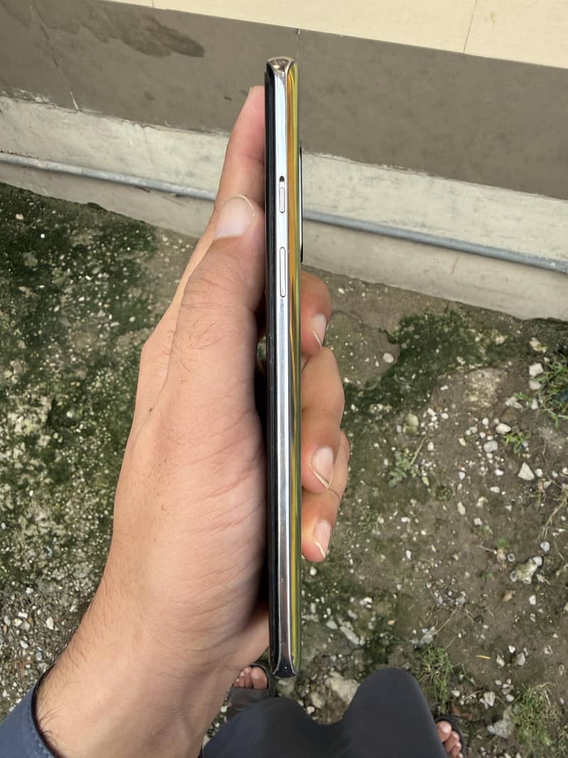 One Plus 8 9