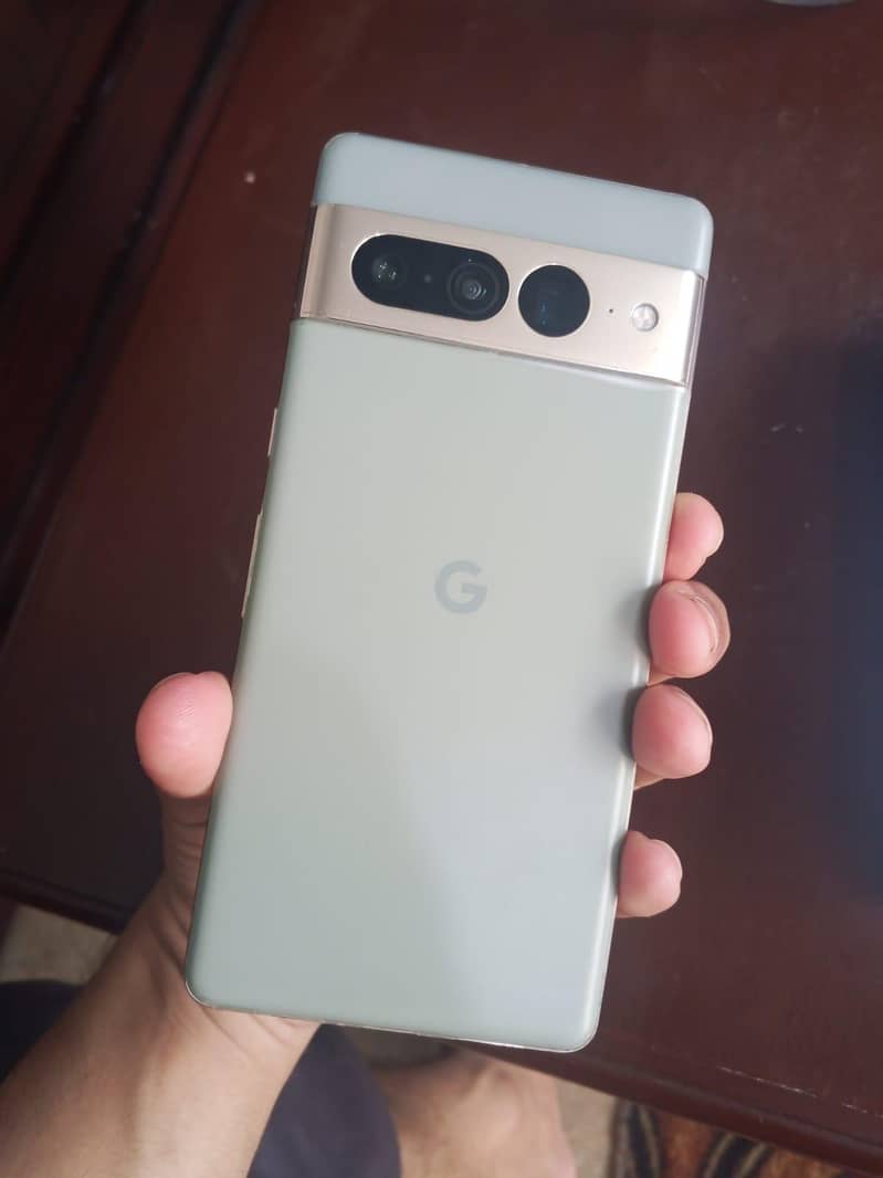 Google Pixel 7 Pro 2