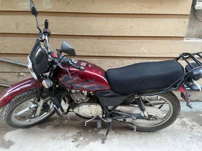 Suzuki gs 150 se