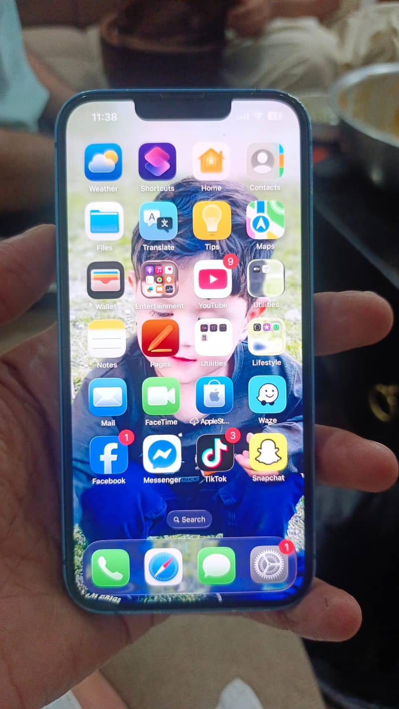 Apple iPhone 13 3