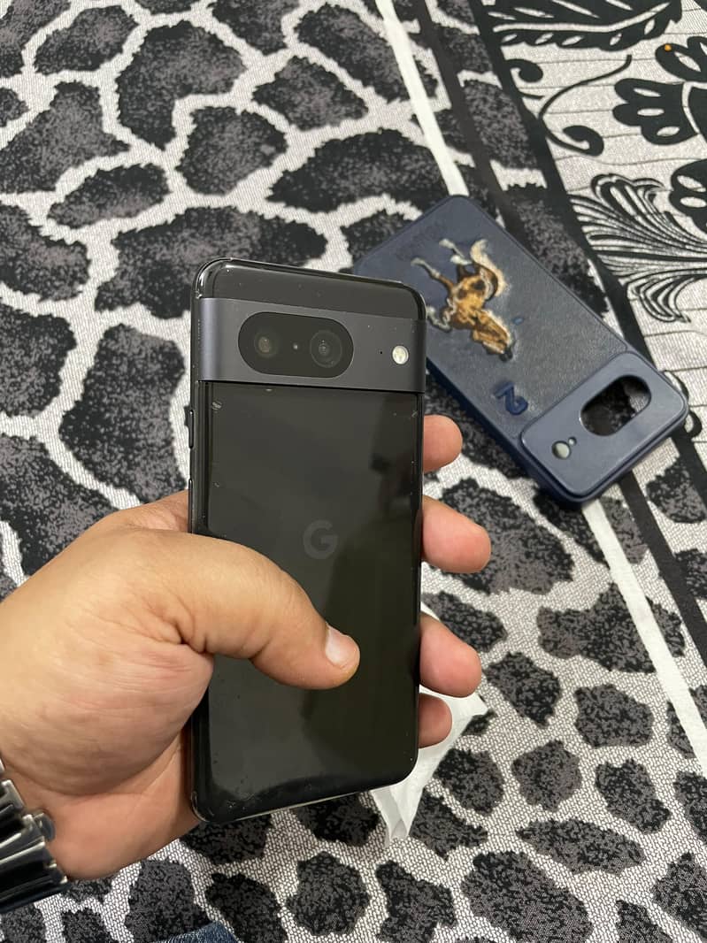 Google Pixel 8 3