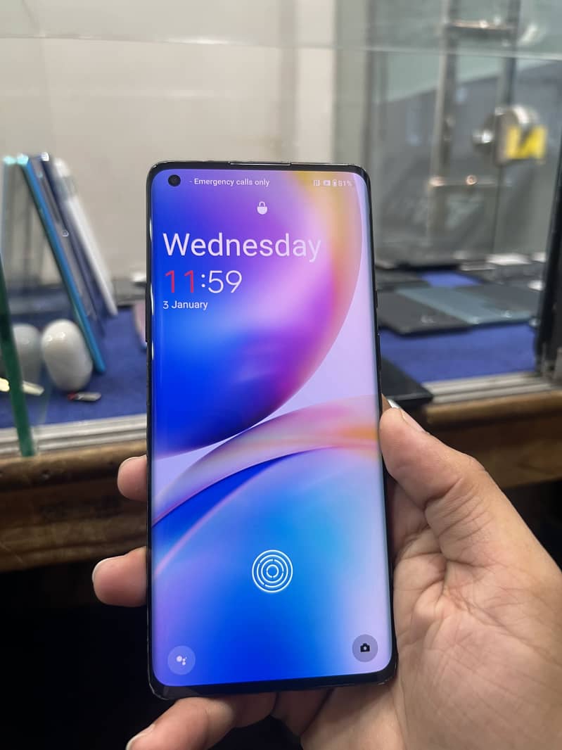 One Plus 8 Pro 0