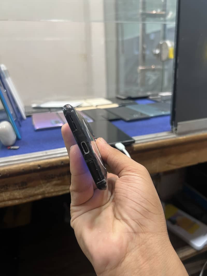 One Plus 8 Pro 5