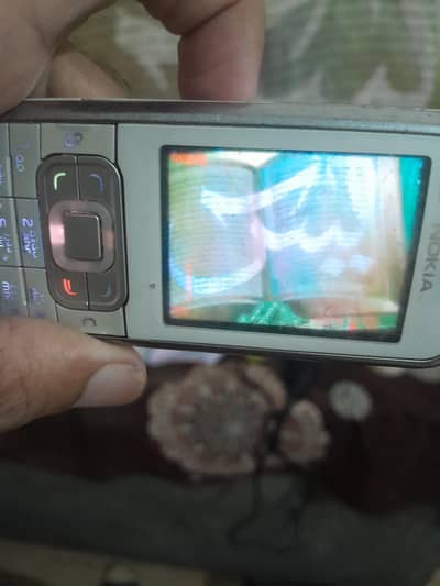 Nokia LoNokia 6120 Classic NON PTA approved ho jay ga only 1500 main
