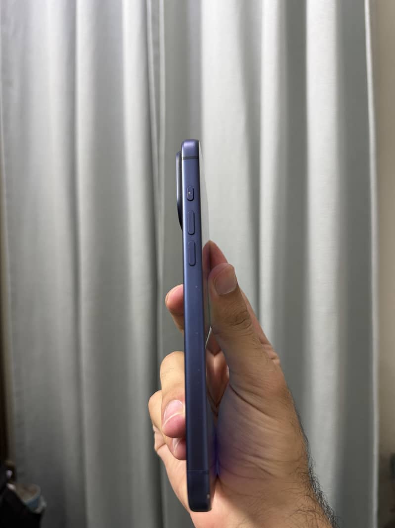 Apple iPhone 17 Pro Max 3