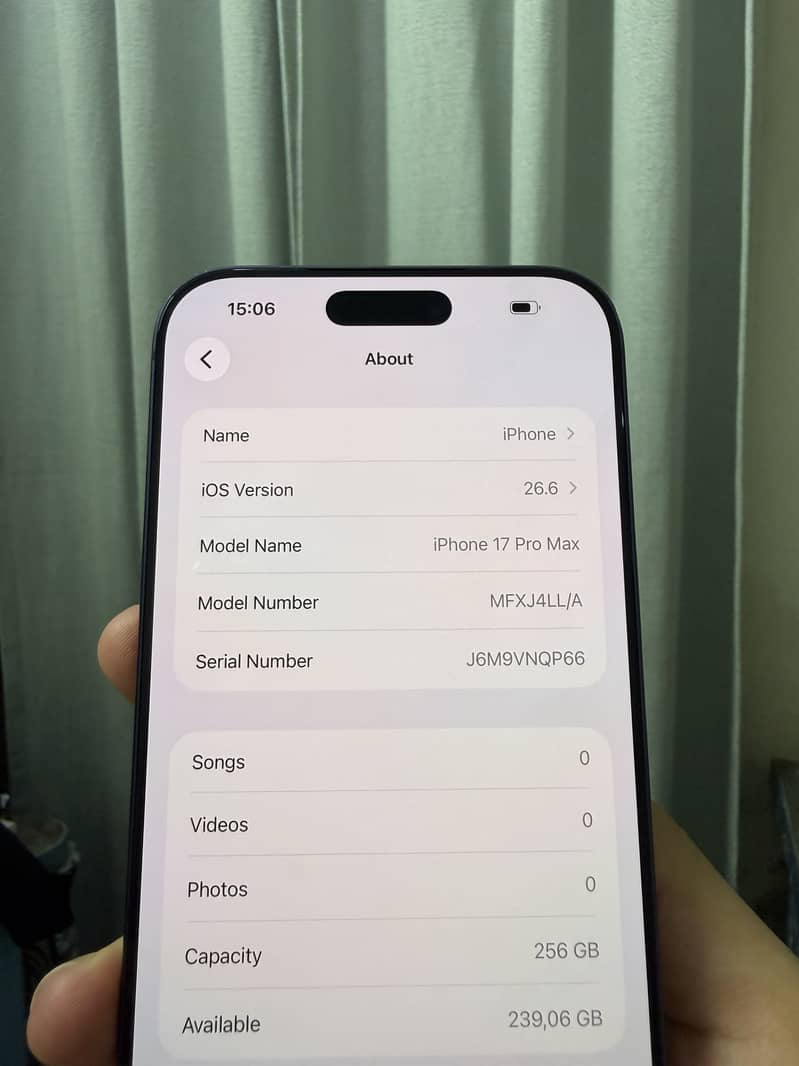Apple iPhone 17 Pro Max 10