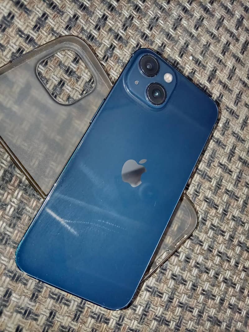 Apple iPhone 13 0