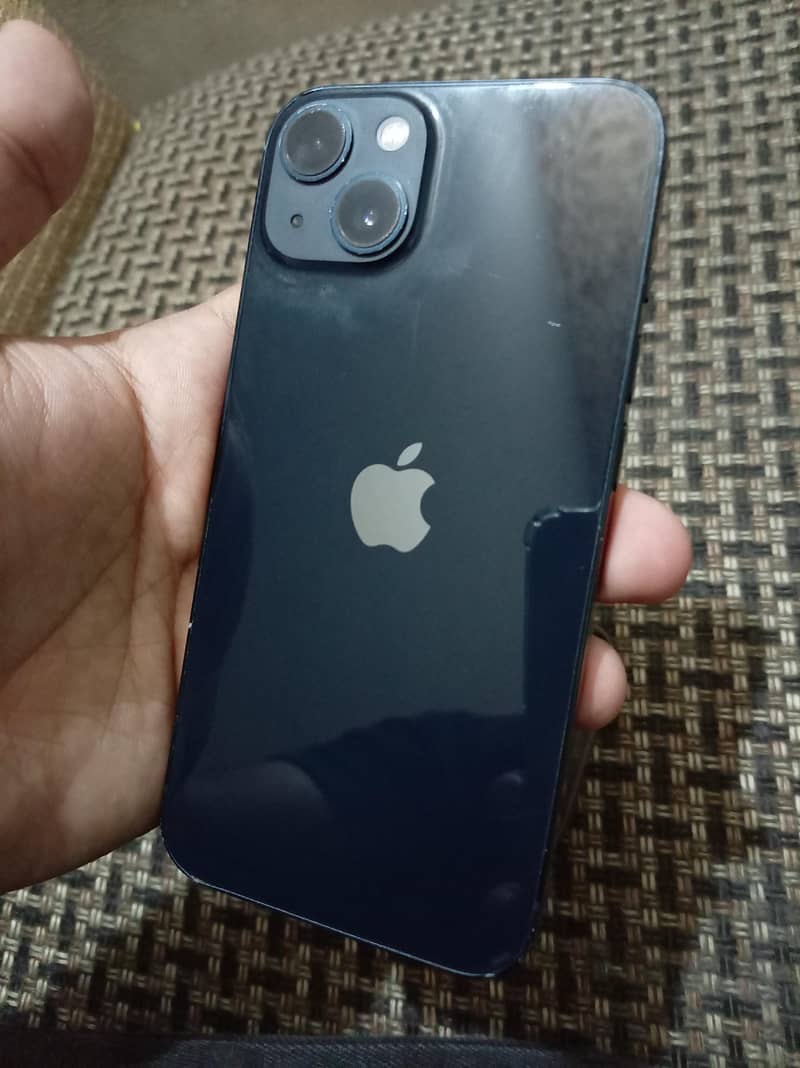 Apple iPhone 13 5
