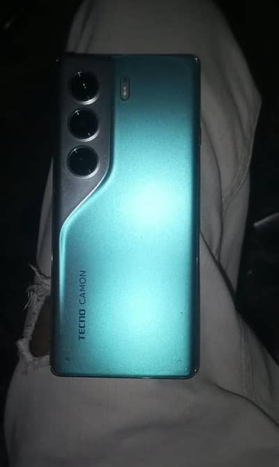 Tecno CAMON 40 Pro