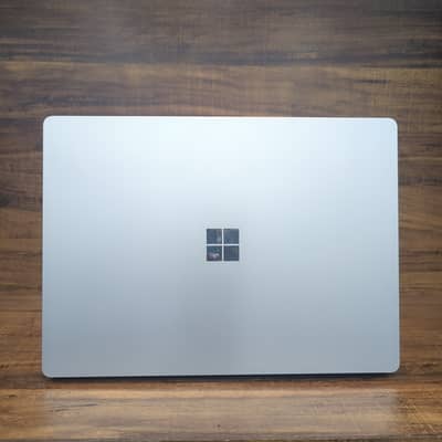 Microsoft Surface Laptop 3 | Core i5 10th Gen | 8GB RAM | 256GB SSD