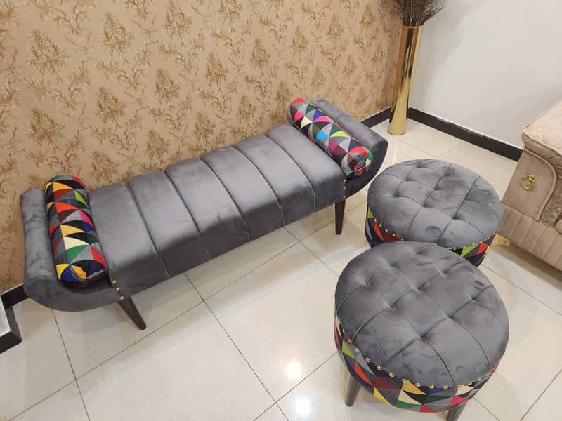 Setty set with Two chairs 0