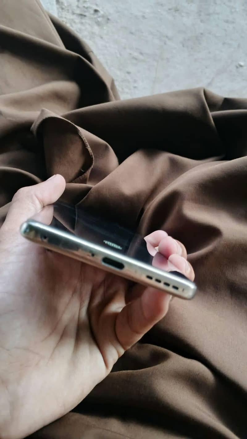 Infinix Zero 30 2