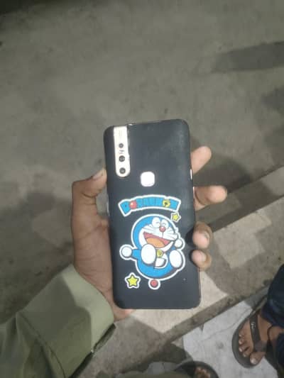 Vivo V15