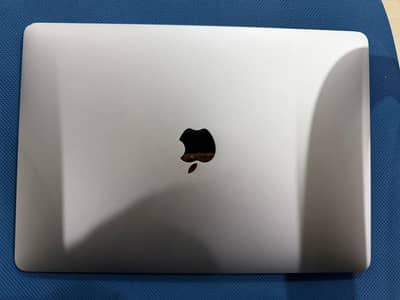 MacBook Pro 13" M1 (2020) – 8GB / 512GB – Space Grey