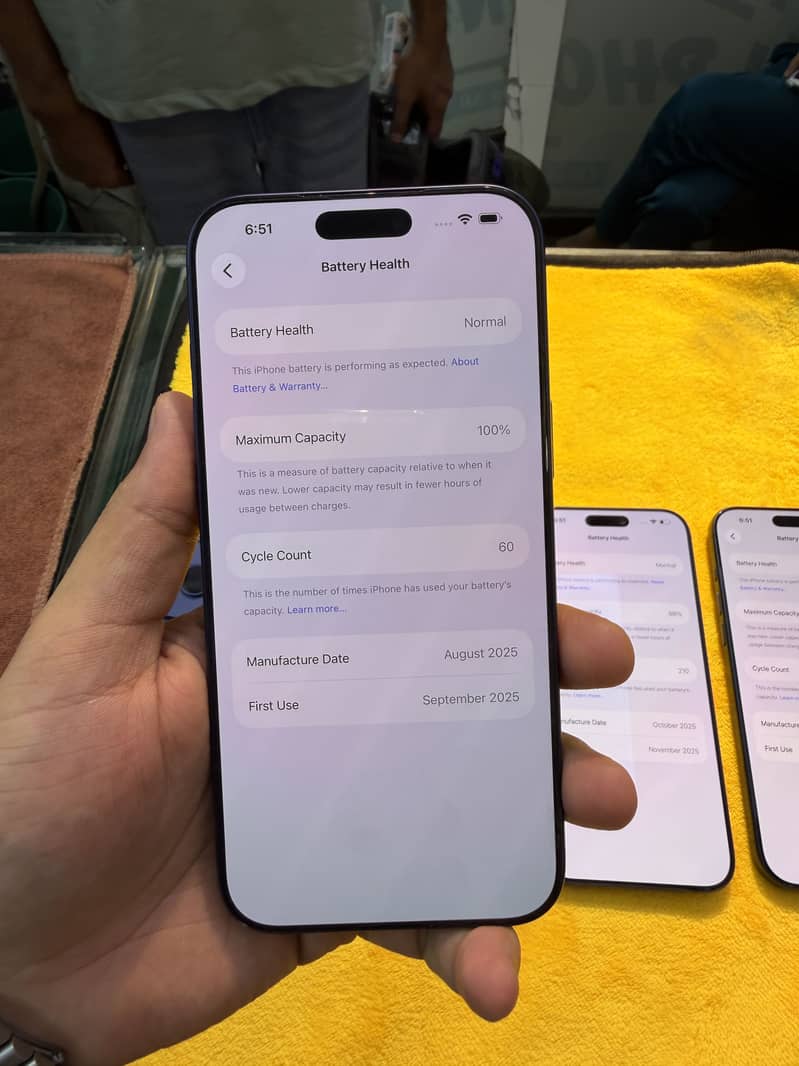 Apple iPhone 17 Pro Max 11