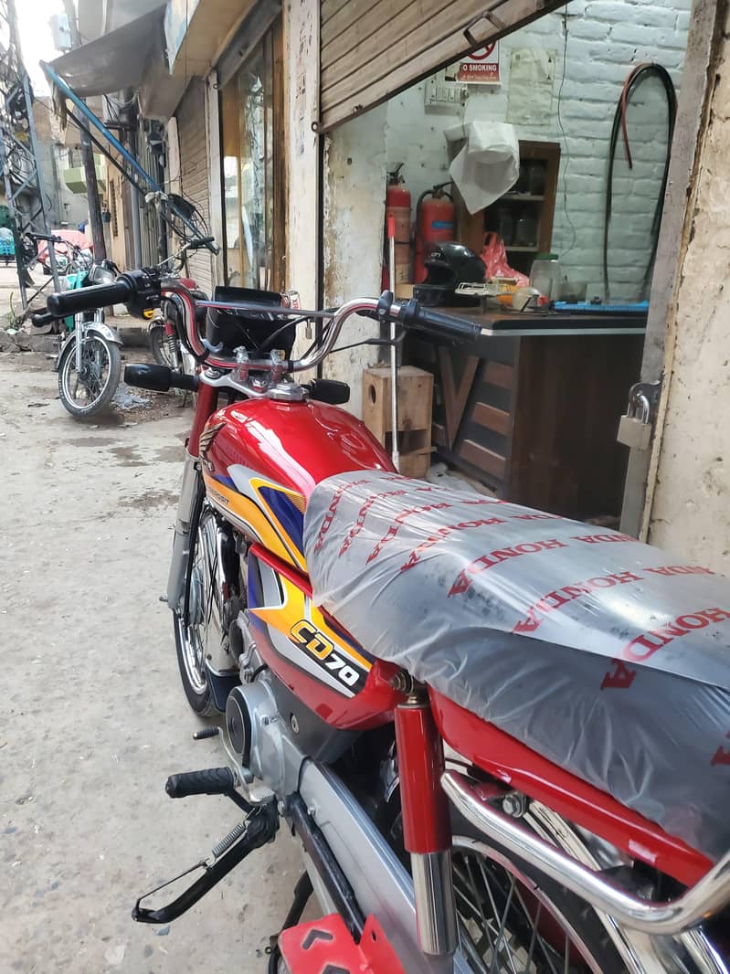 honda cd70 24/25 model 8