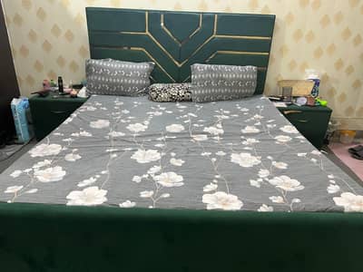 Velvet tufted wooden bed