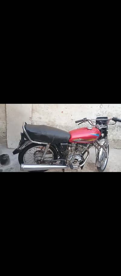 JISS Bhai nay leni ha ya exchange KARNI ho 03066152592